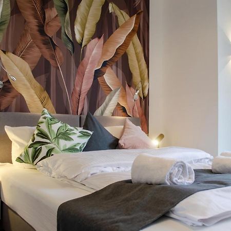 Homely Stay Studio 8 - Relaxed Self-Check-In Room In Munique Exterior foto