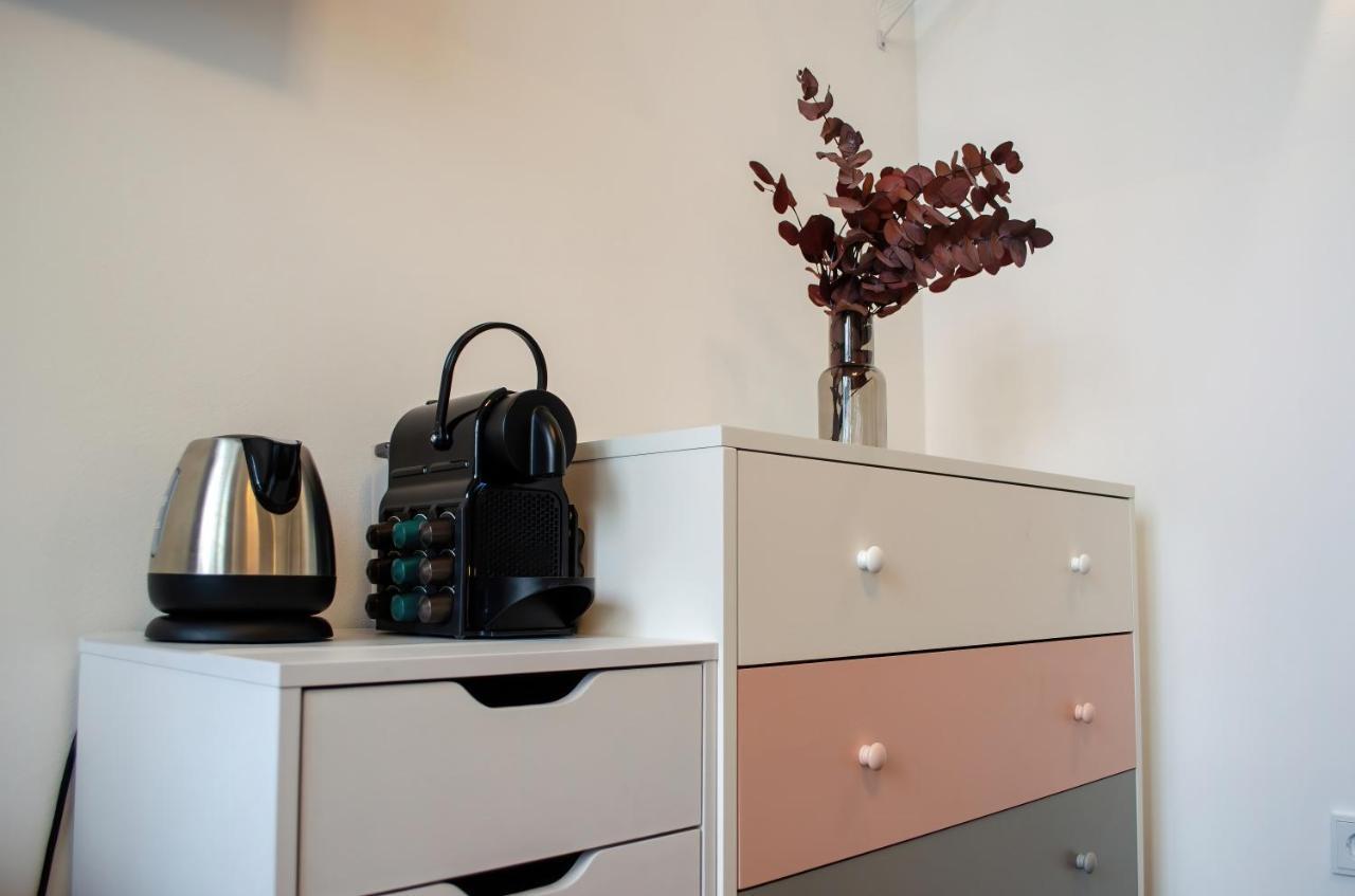 Homely Stay Studio 8 - Relaxed Self-Check-In Room In Munique Exterior foto